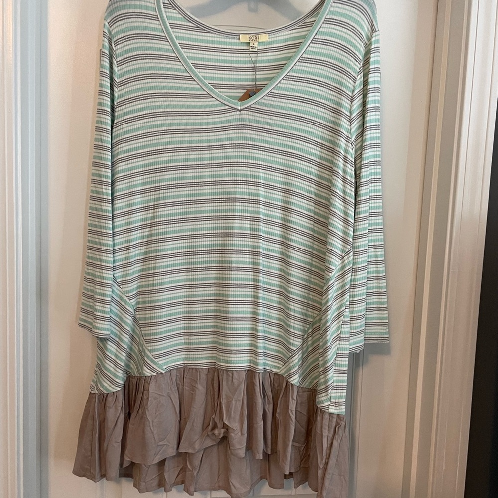 Kori tunic top